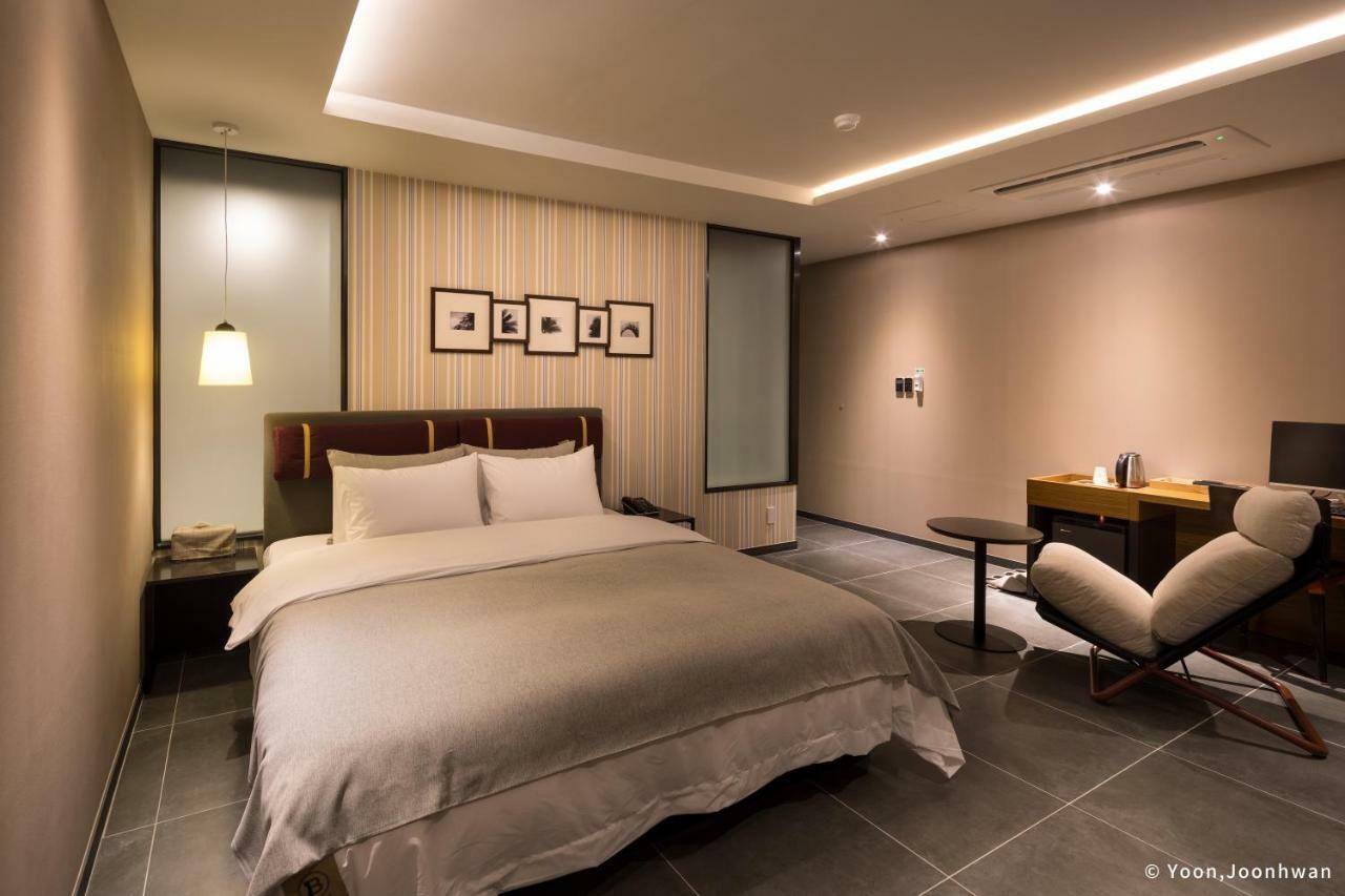 Brown Dot Hotel Seomyeon Busan Dış mekan fotoğraf
