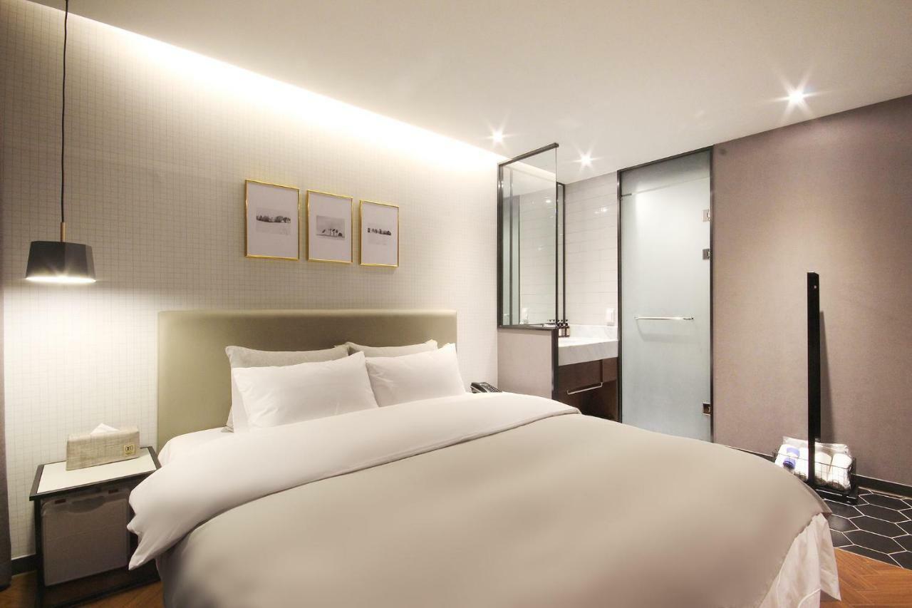 Brown Dot Hotel Seomyeon Busan Dış mekan fotoğraf