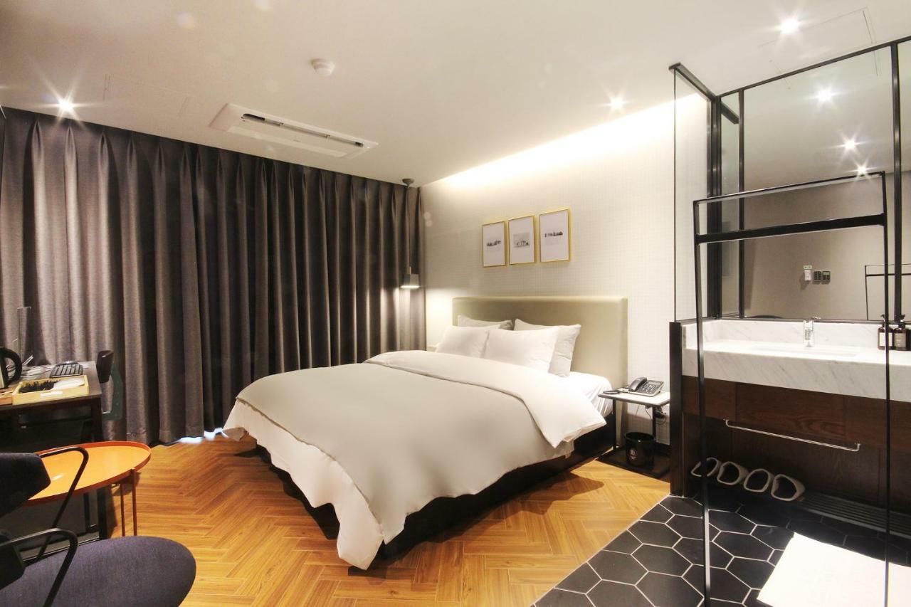 Brown Dot Hotel Seomyeon Busan Dış mekan fotoğraf