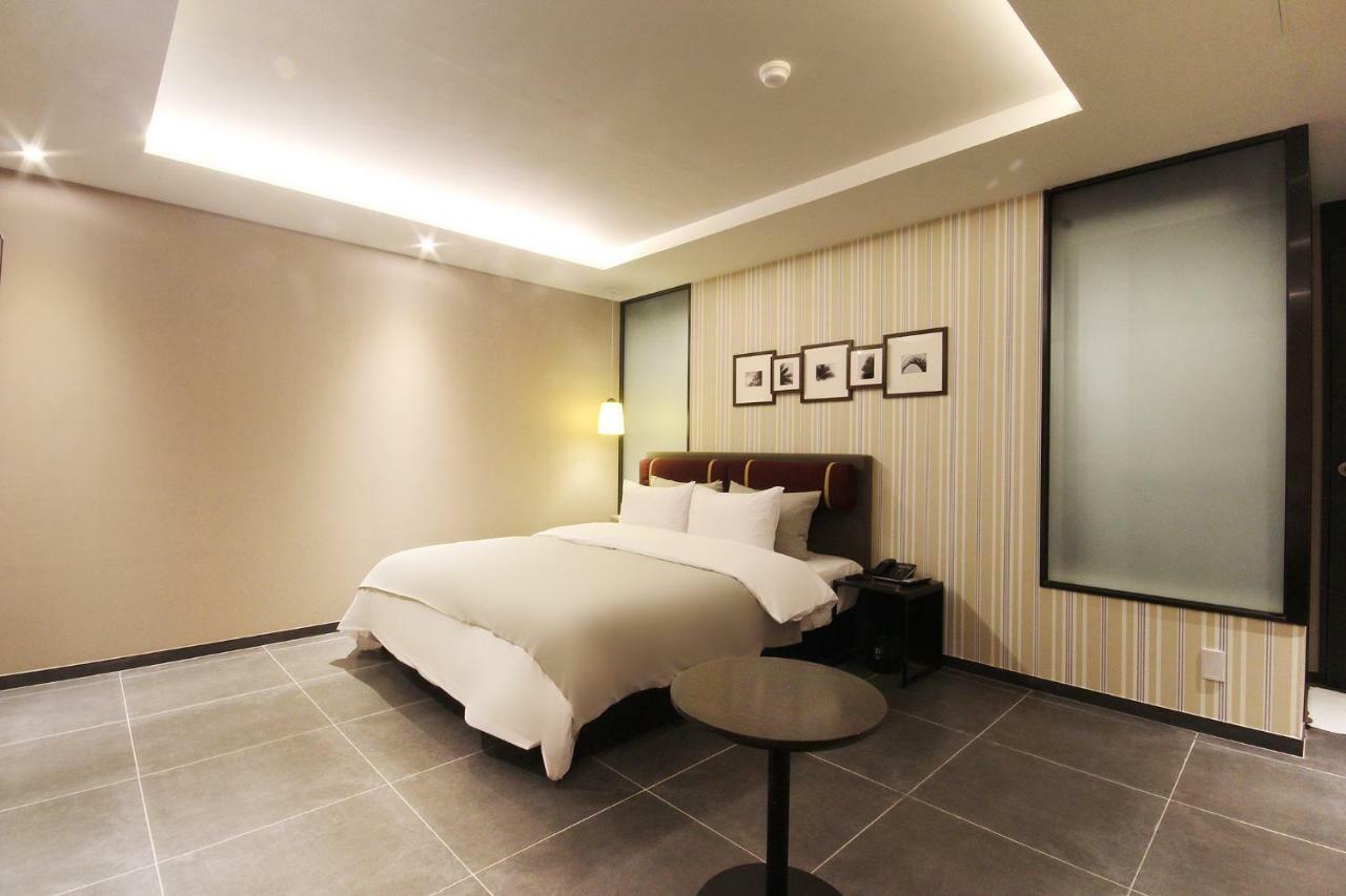 Brown Dot Hotel Seomyeon Busan Dış mekan fotoğraf