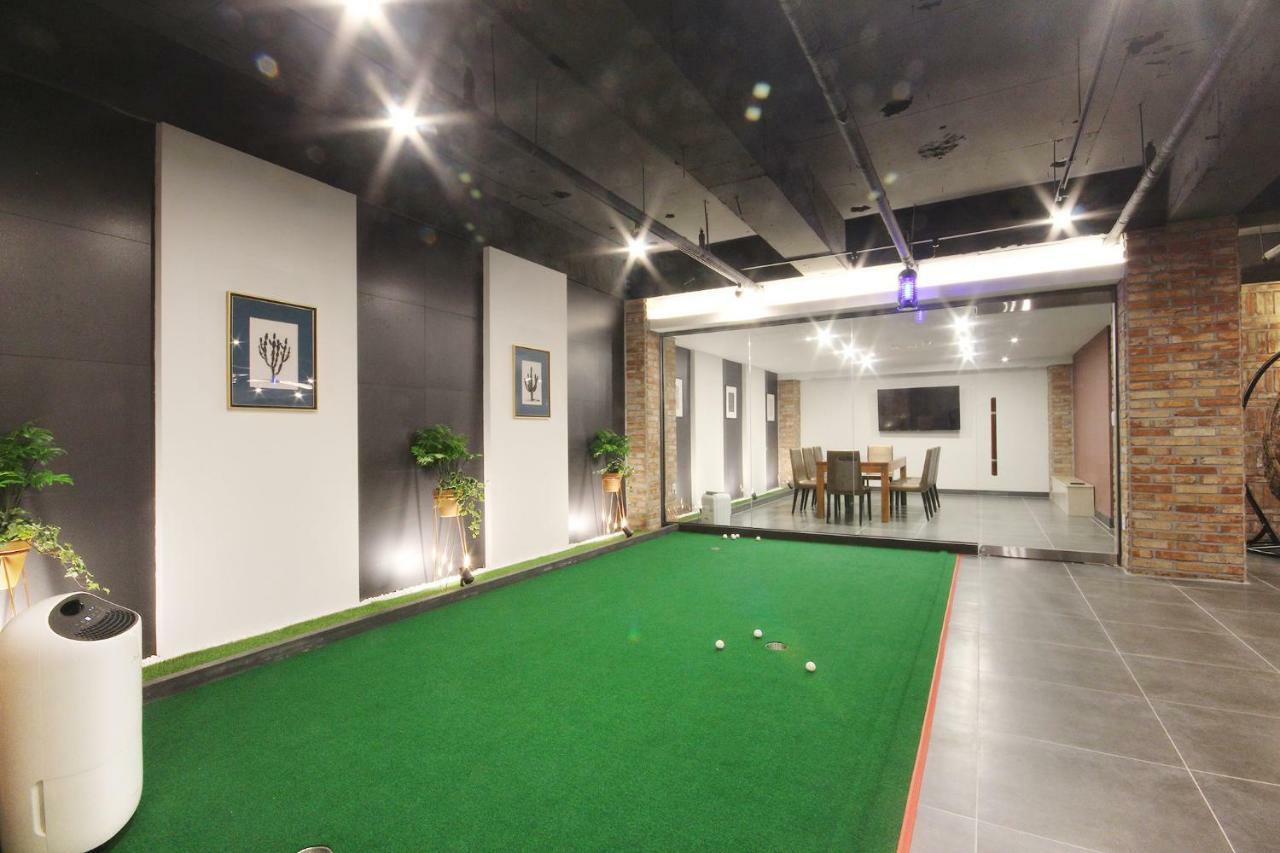 Brown Dot Hotel Seomyeon Busan Dış mekan fotoğraf