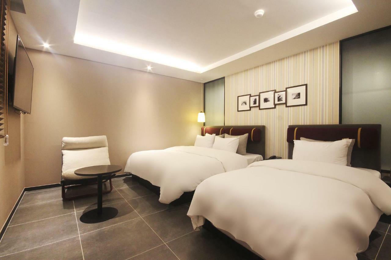 Brown Dot Hotel Seomyeon Busan Dış mekan fotoğraf