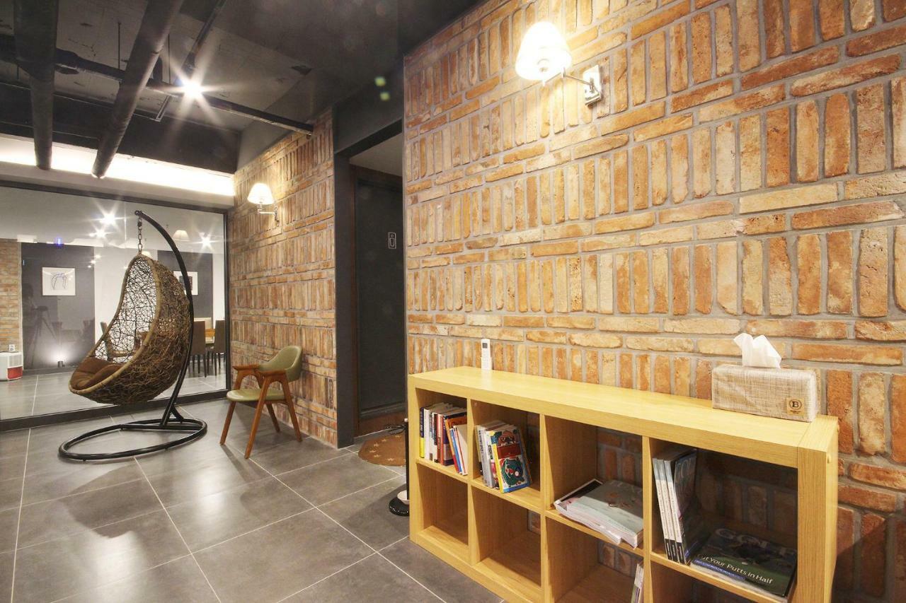 Brown Dot Hotel Seomyeon Busan Dış mekan fotoğraf