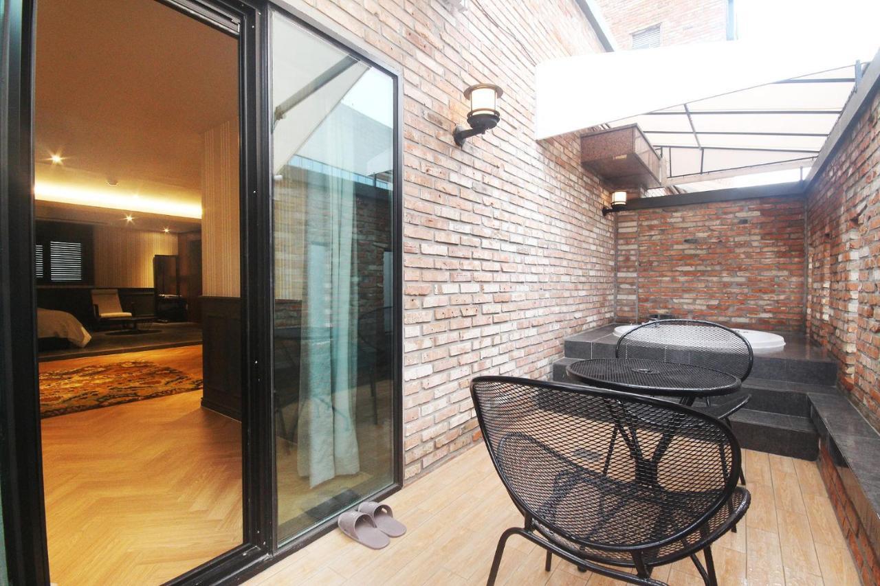 Brown Dot Hotel Seomyeon Busan Dış mekan fotoğraf